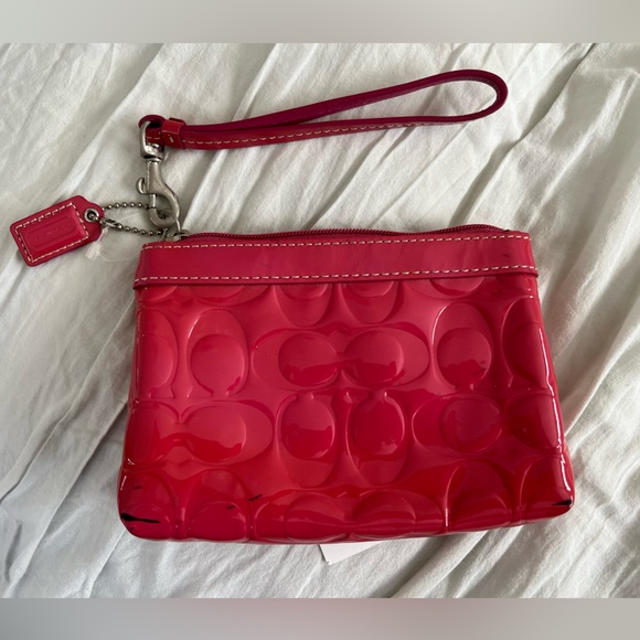 Hot pink coach wristlet - Picture 3 of 4